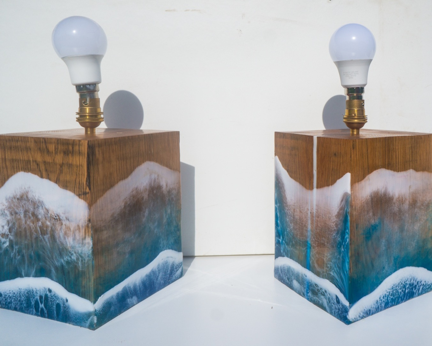 Oak and Wave Lampstand